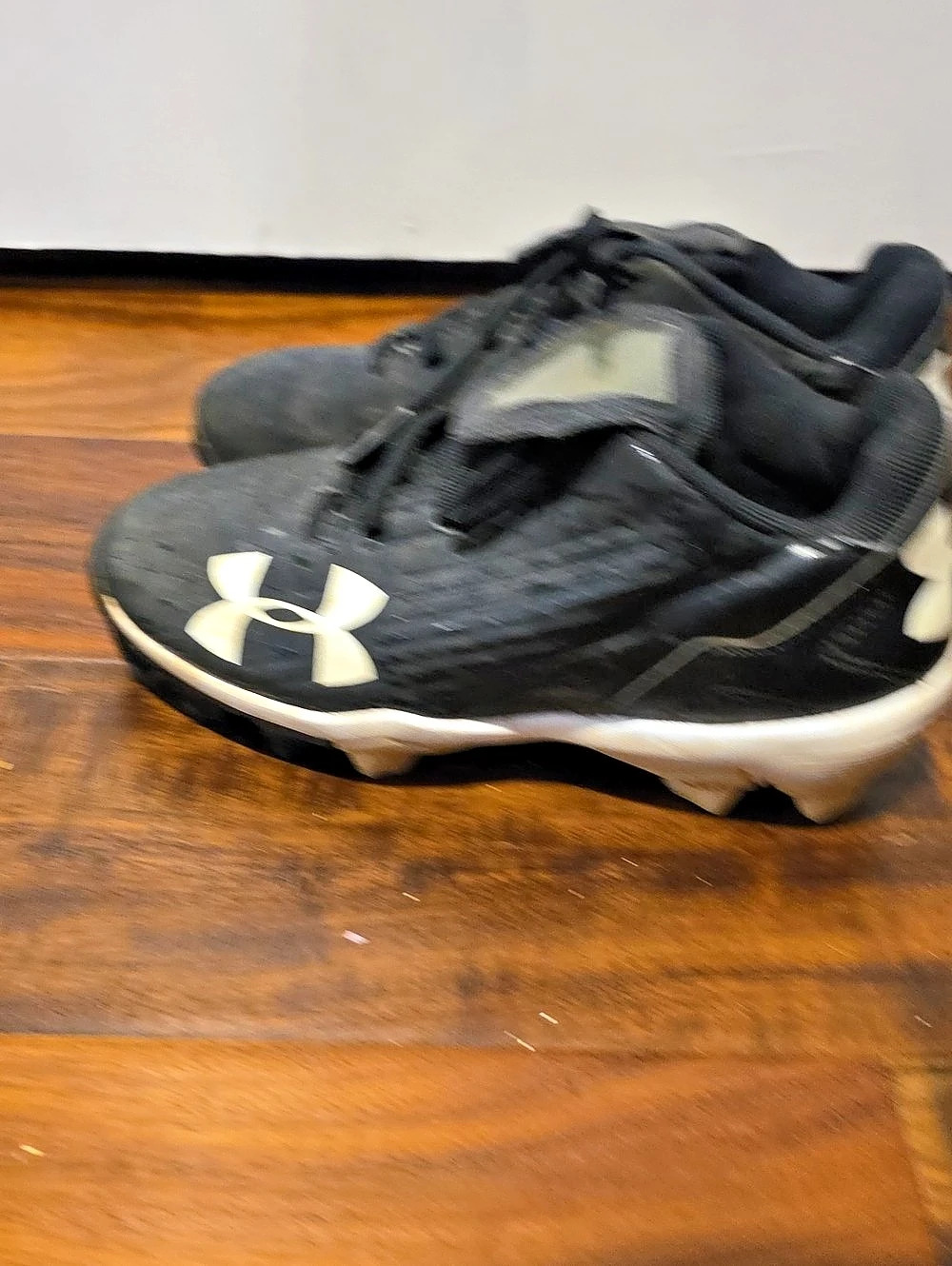 Under Armour Leadoff Low RM Baseball Cleats Black & White